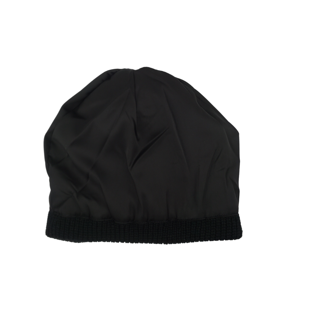 BLACK STRIPED SATIN LINED BEANIE